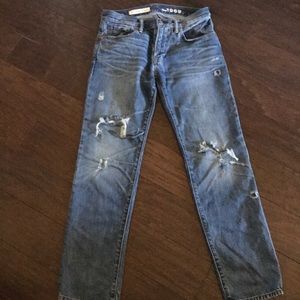 Gap 1969 distressed jeans